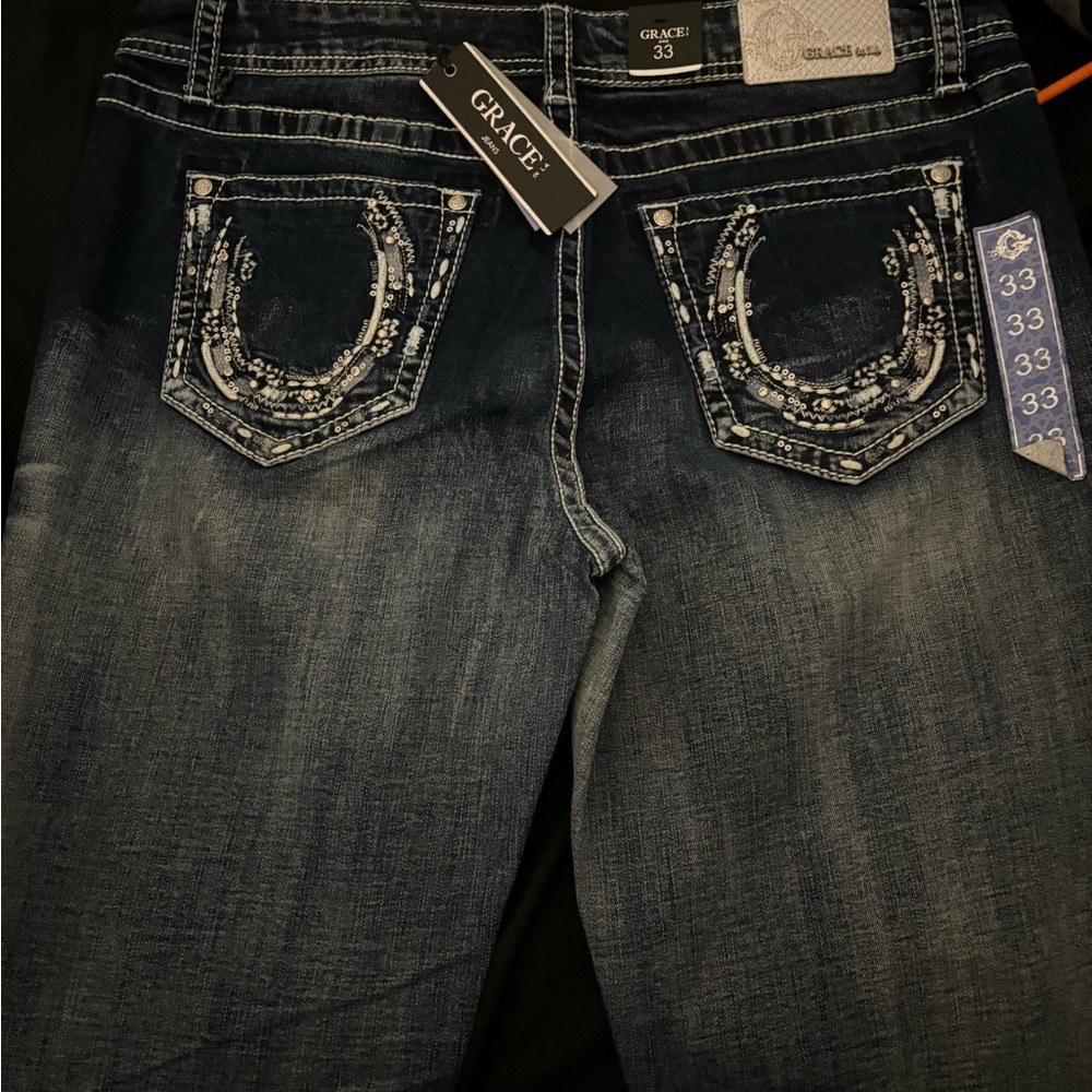 Grace IN LA JEANS